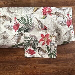 Pottery Barn Red and Green Botanical Bedding Set